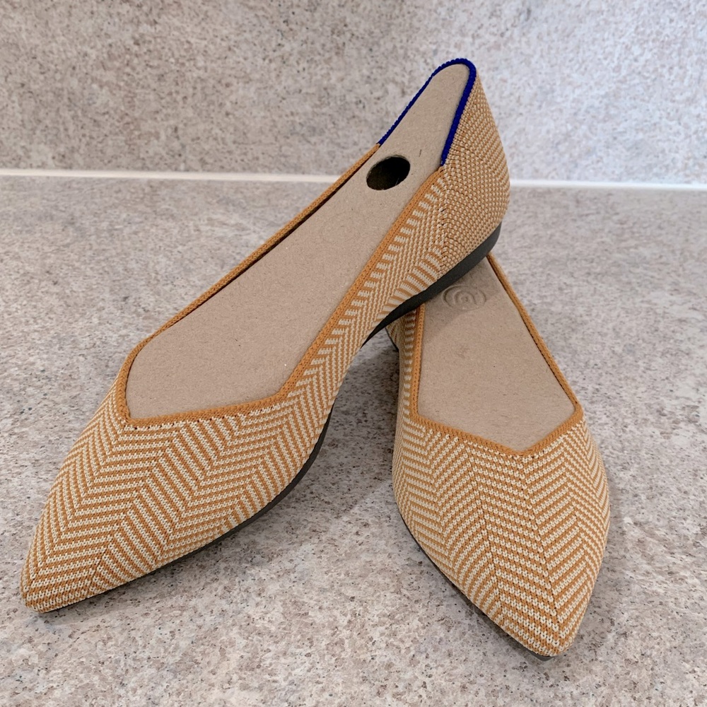 ✨ C&R Rothy’s Gold Herringbone Points ✨